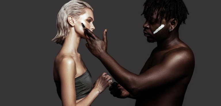 Fashion reflects social changes