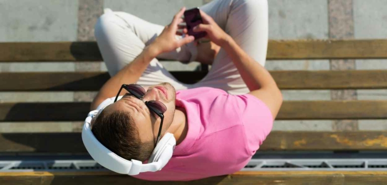 20 Fashion Talks And Podcasts You Should Be Listening To