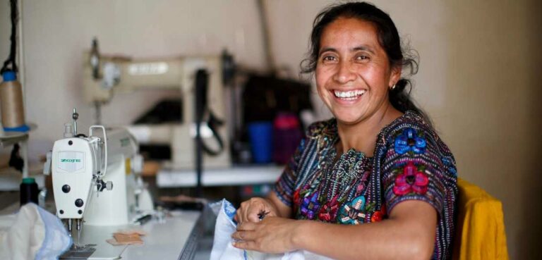 Mercado Global Empowers Artisans & Helps Change Their Lives