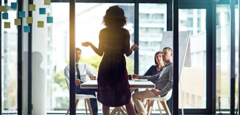 Positive Leadership: A Valuable Strategy That Can Transform Bosses into Trustful Leaders