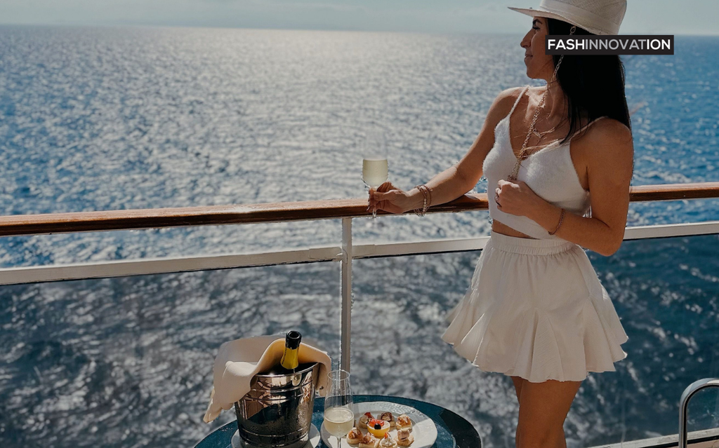 Smart packing & wearable tech: Building a high-tech cruise capsule wardrobe 1 Capas Site 17